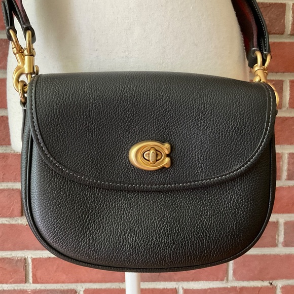 Coach Willow Saddle Crossbody Shoulder Bag Black Pebble Leather 2 Straps NEW - Picture 2 of 16